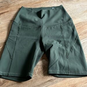 Calia bye Carrie Underwood dark green shorts